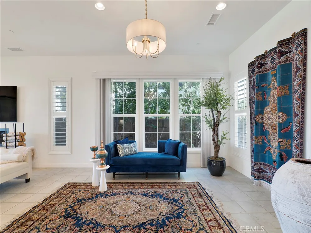 11911 Ancona Porter Ranch, CA 91326