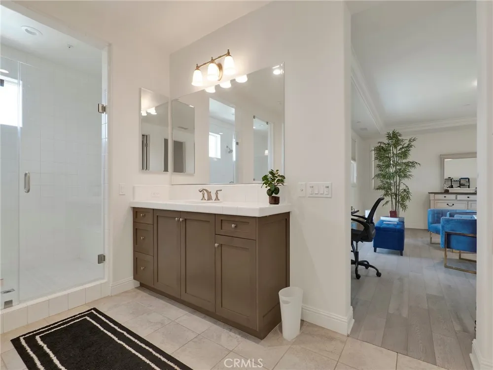 11911 Ancona Porter Ranch, CA 91326