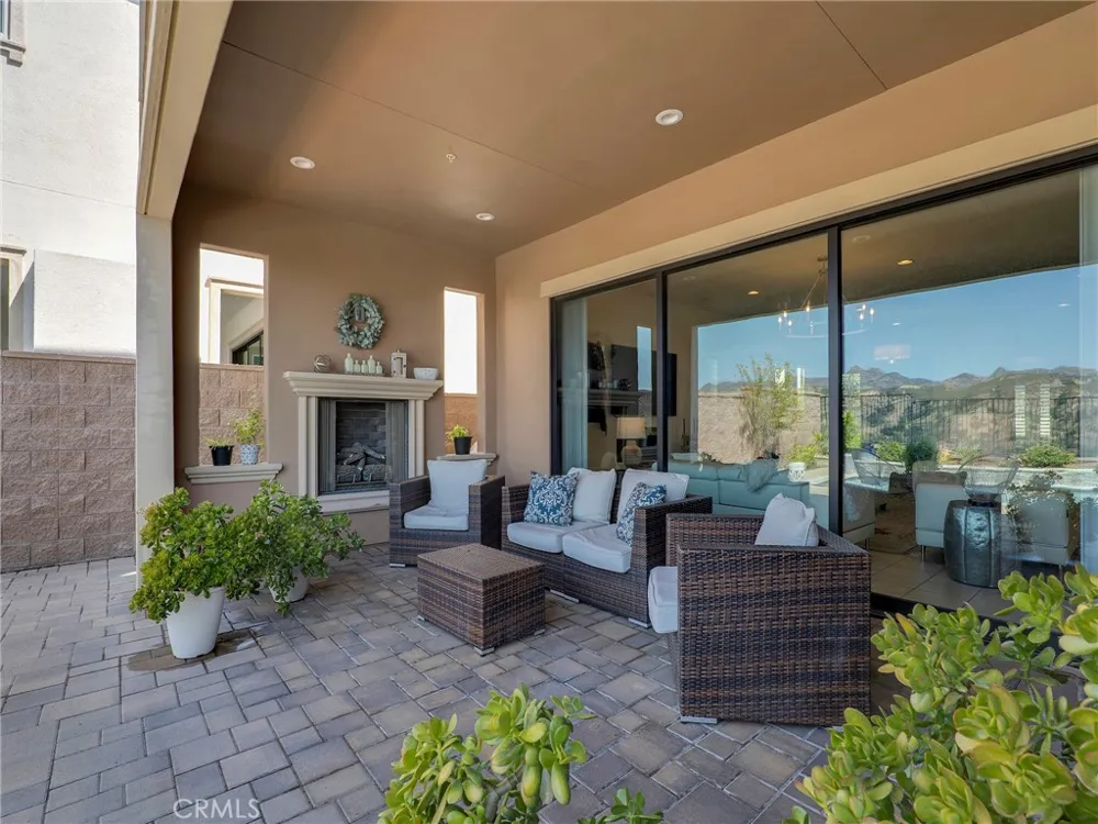 11911 Ancona Porter Ranch, CA 91326
