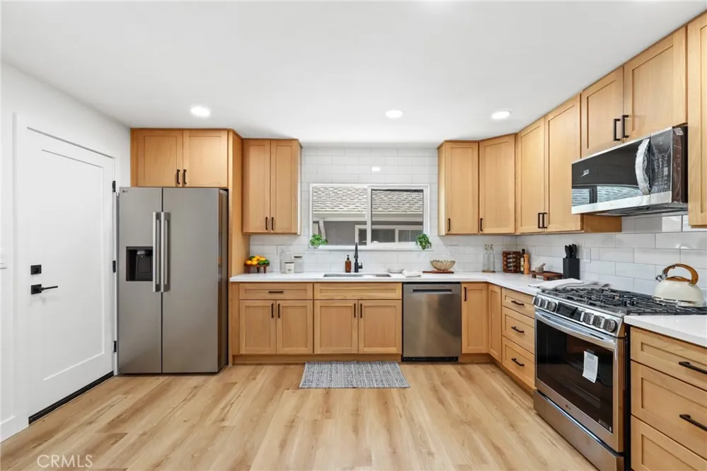220 Gwynwood Avenue La Habra, CA 90631