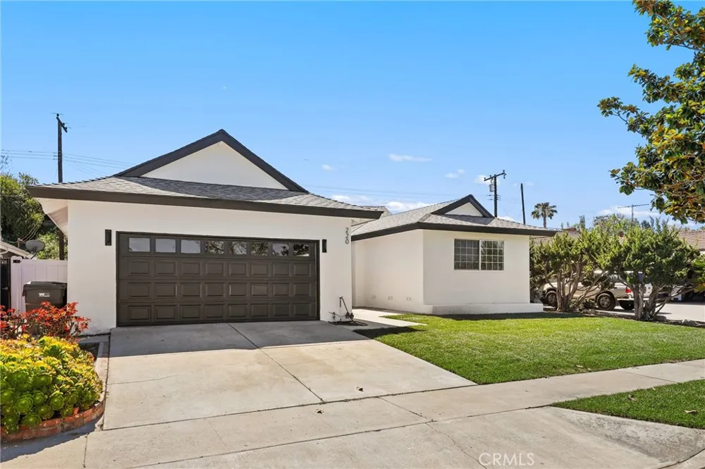 220 Gwynwood Avenue La Habra, CA 90631