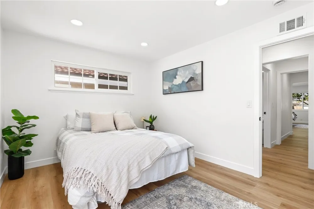 220 Gwynwood Avenue La Habra, CA 90631