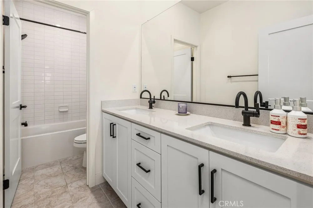 31937 Via Encima San Juan Capistrano, CA 92675
