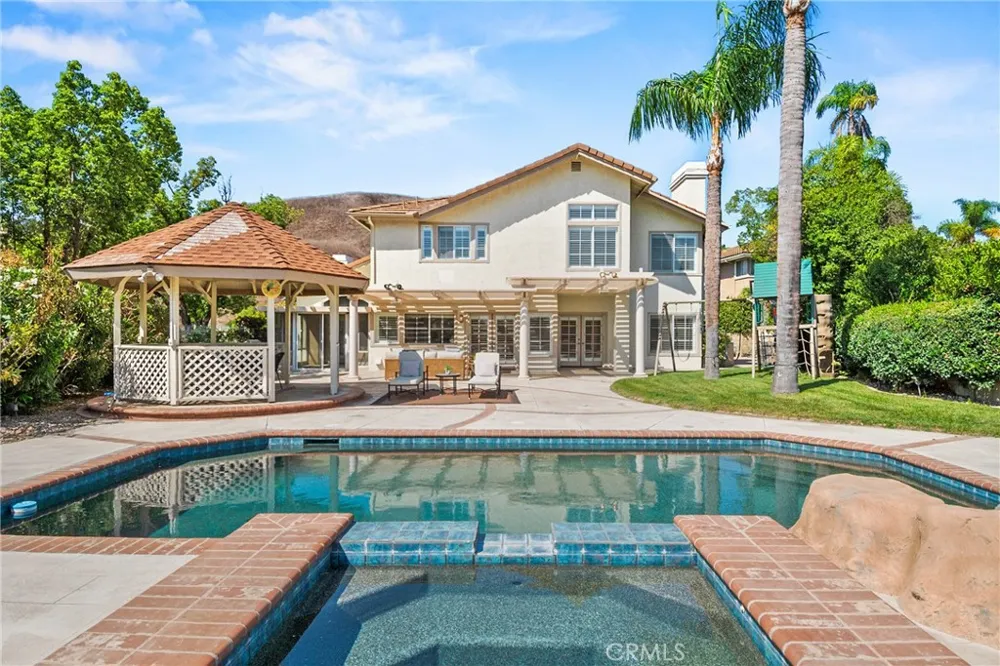 22594 Hidden Hills Yorba Linda, CA 92887