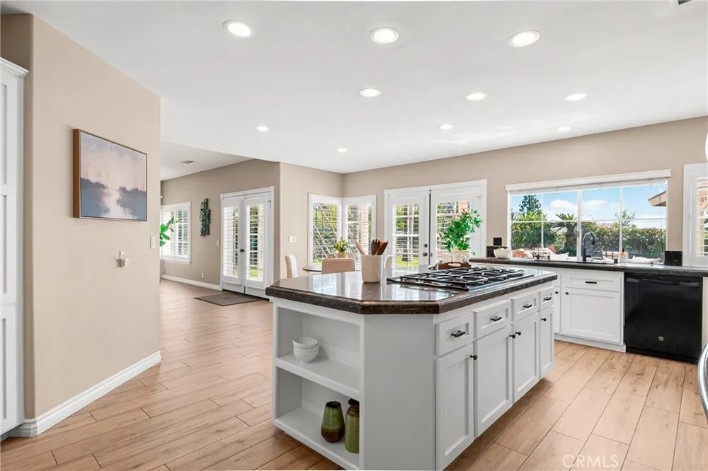 22594 Hidden Hills Yorba Linda, CA 92887