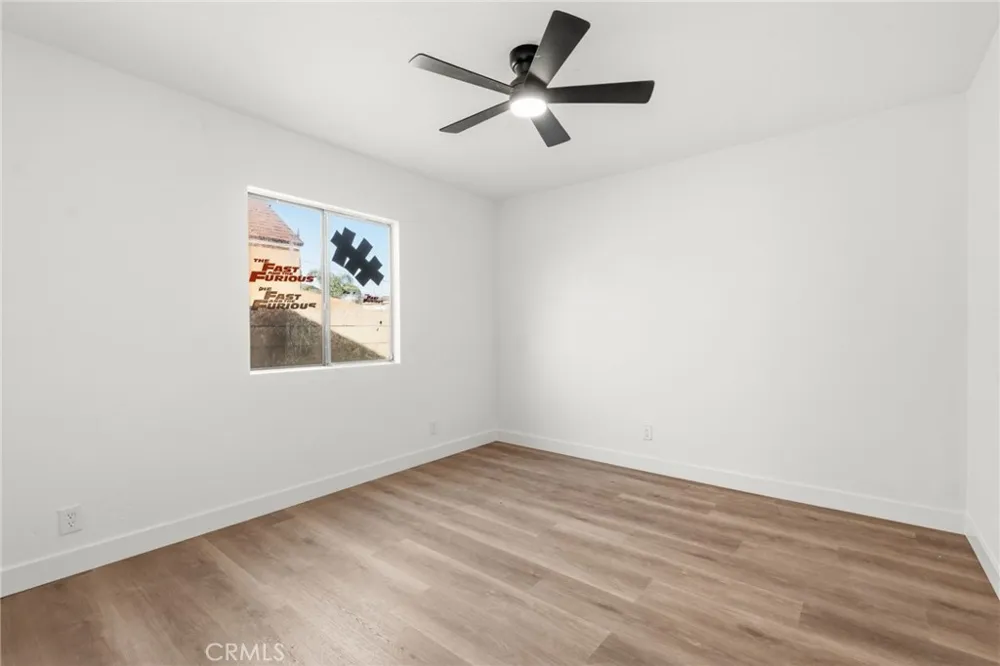 4874 Park Riverside, CA 92507