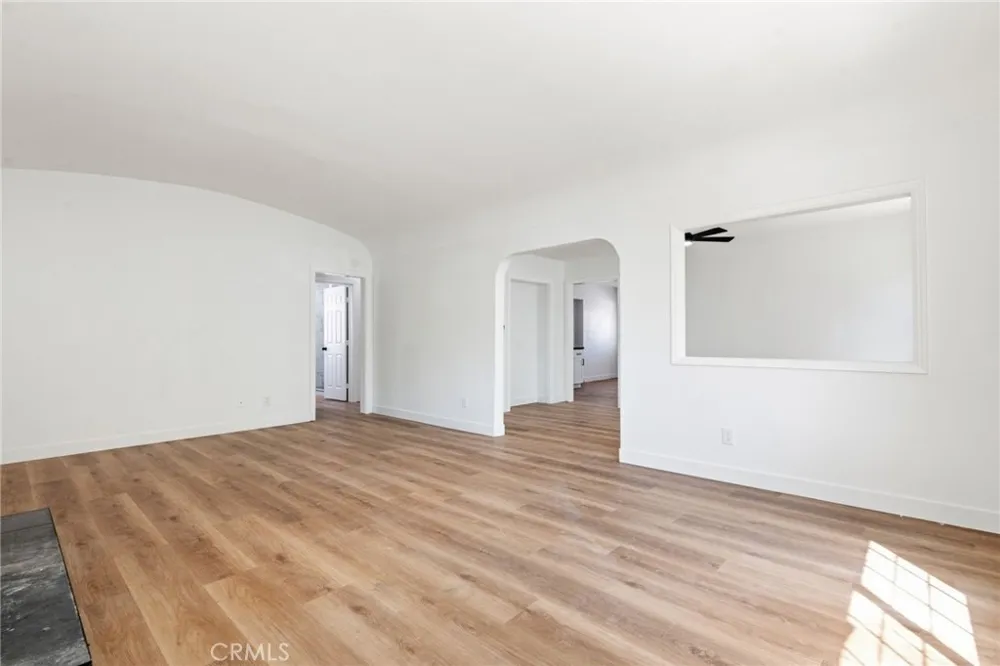 4874 Park Riverside, CA 92507