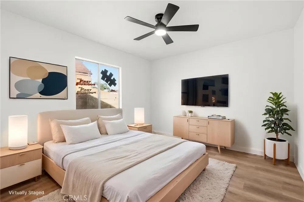 4874 Park Riverside, CA 92507