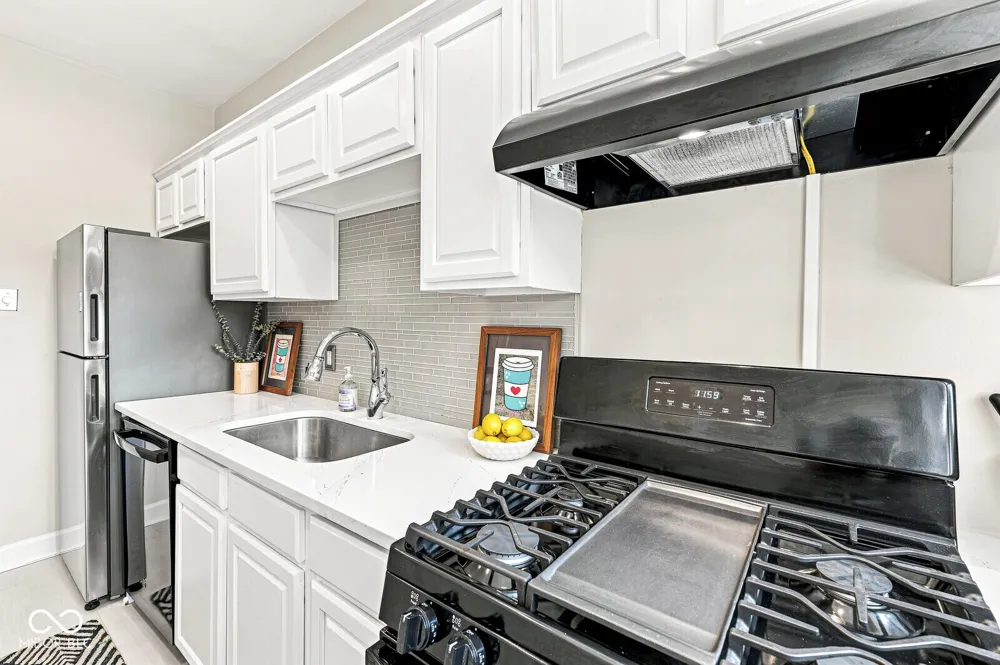 3419 Pennsylvania Street #C6 Indianapolis, IN 46205