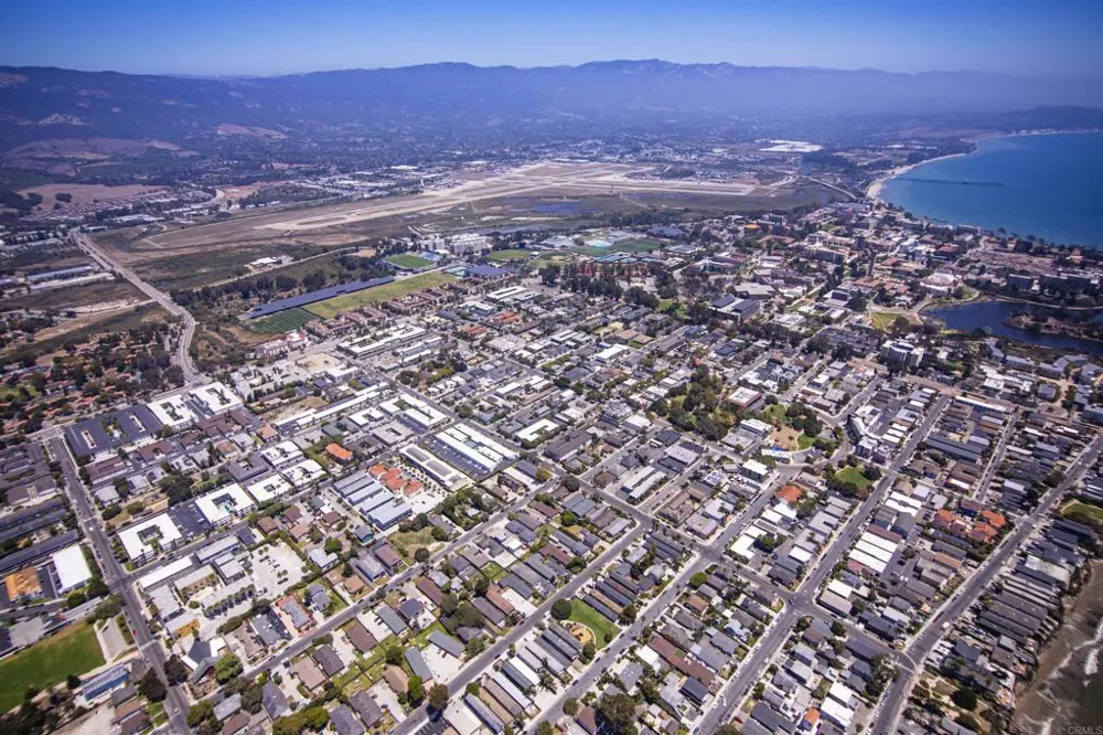 6588 Madrid Road Isla Vista, CA 93117