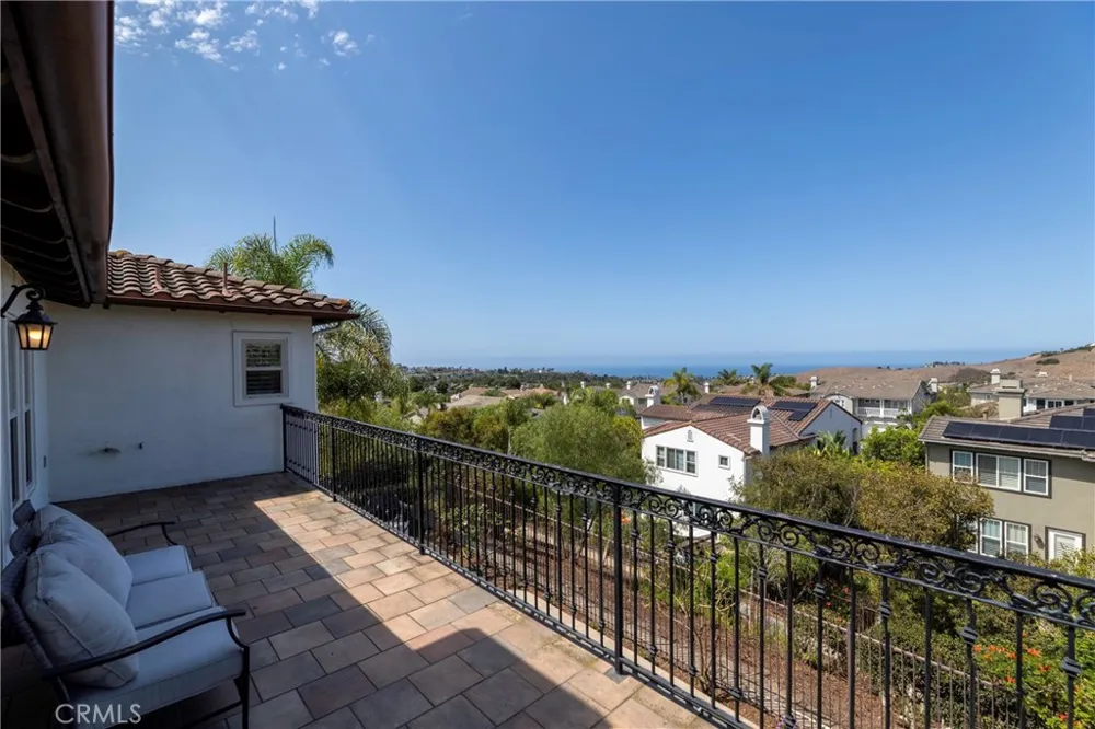 2604 Canto Rompeolas San Clemente, CA 92673