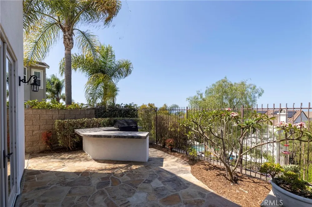 2604 Canto Rompeolas San Clemente, CA 92673