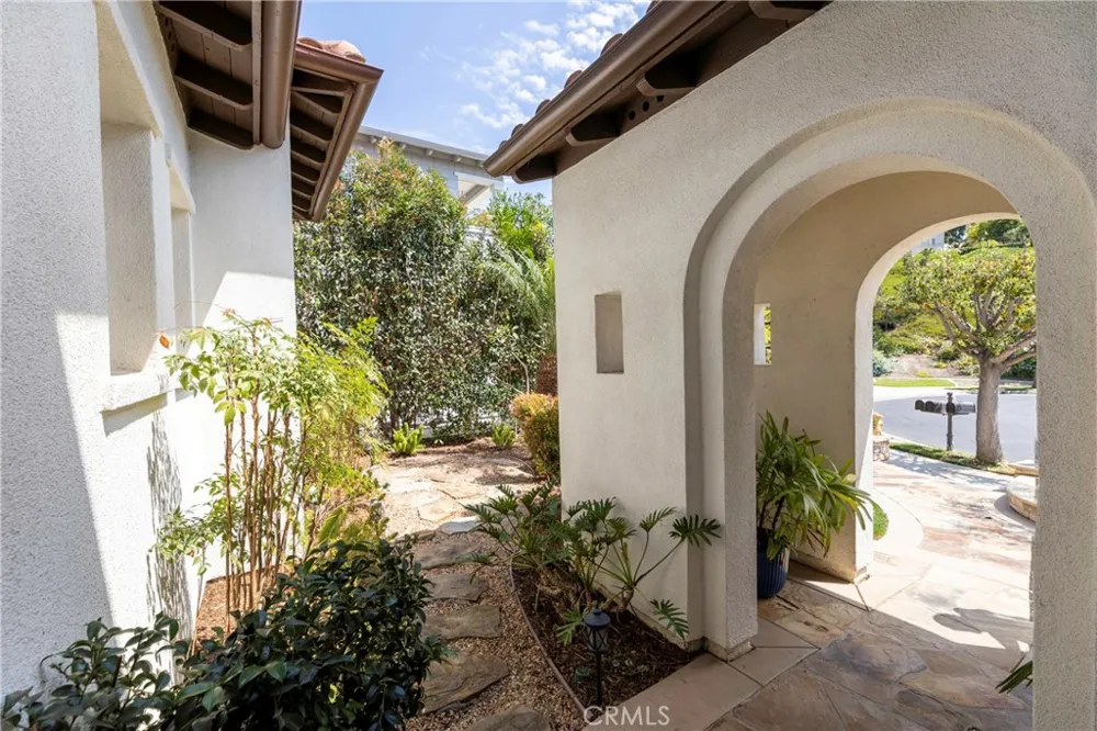 2604 Canto Rompeolas San Clemente, CA 92673