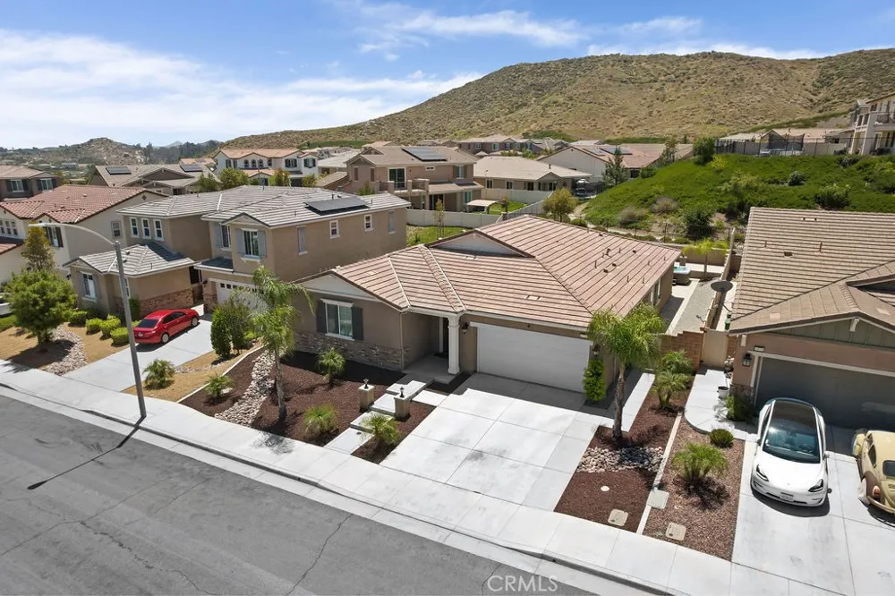 24763 Silver Stone Court Menifee, CA 92584