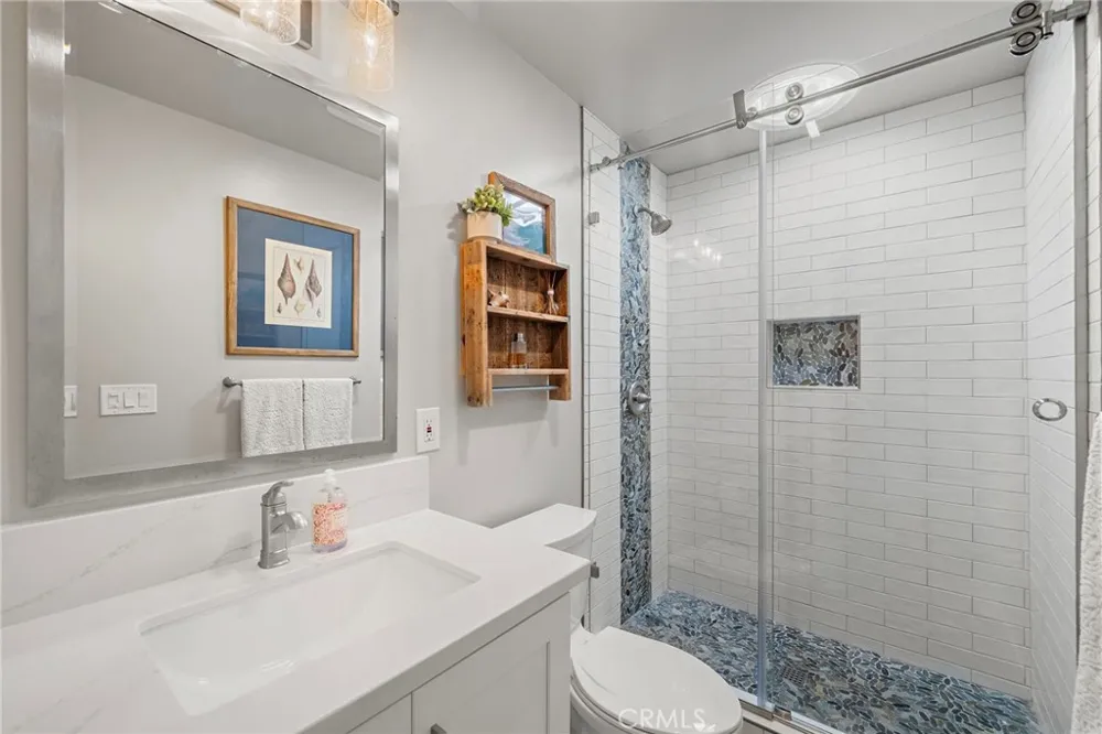 8239 Sugarman Drive La Jolla, CA 92037
