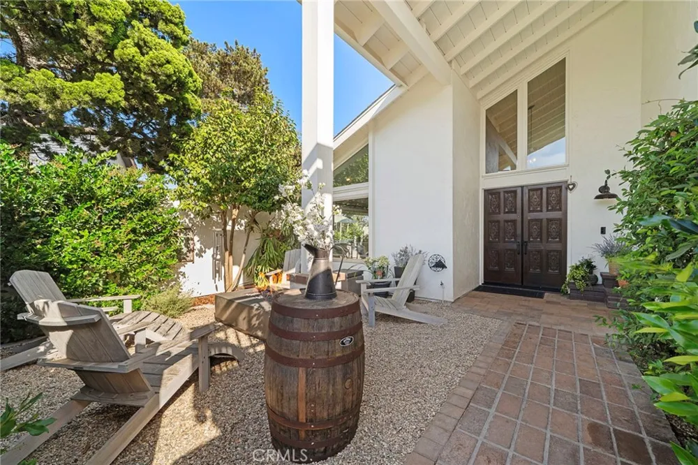8239 Sugarman Drive La Jolla, CA 92037