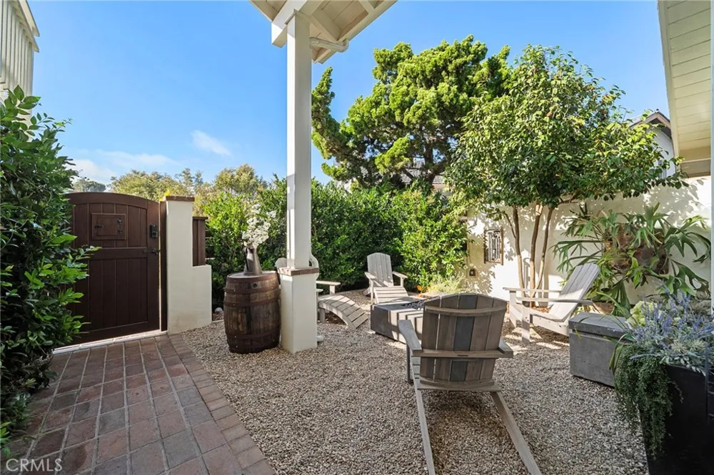 8239 Sugarman Drive La Jolla, CA 92037