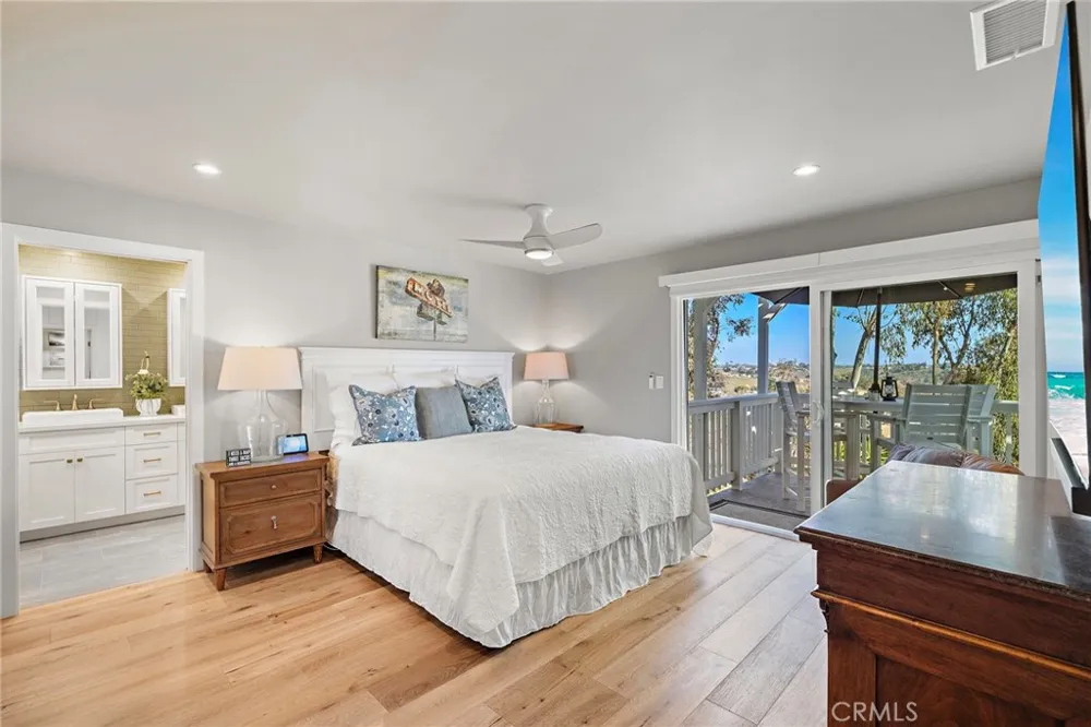 8239 Sugarman Drive La Jolla, CA 92037