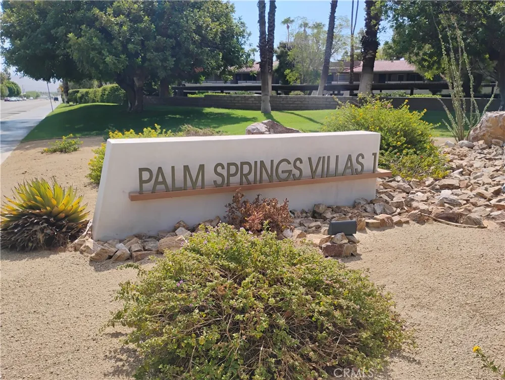 420 Villa Court #211 Palm Springs, CA 92262