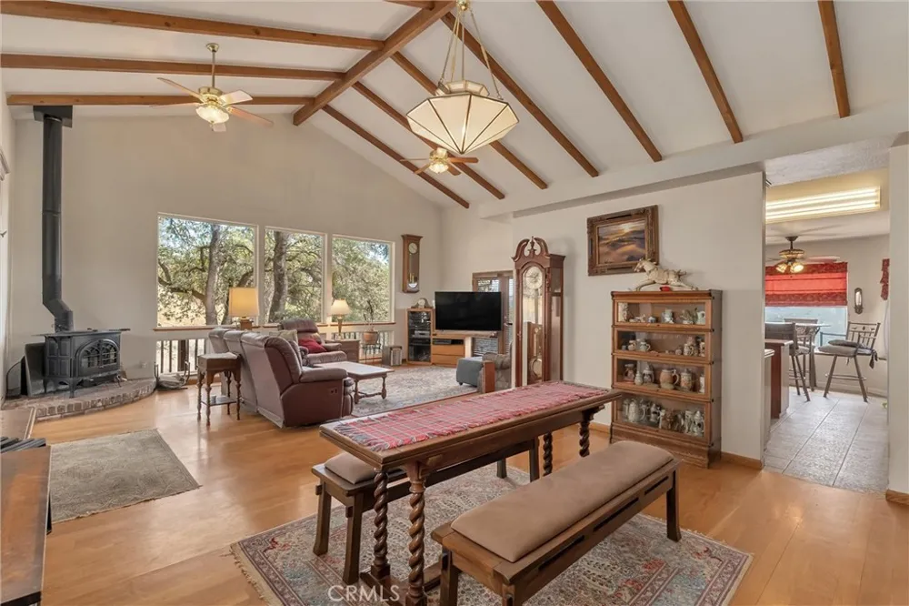 188 Patton Peak Yankee Hill, CA 95965