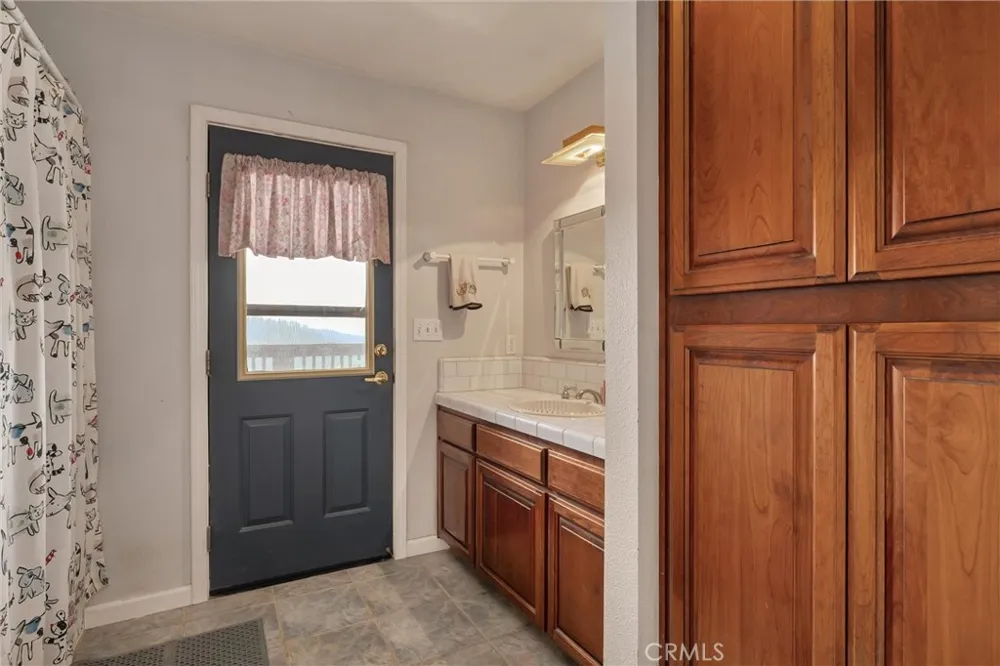 188 Patton Peak Yankee Hill, CA 95965