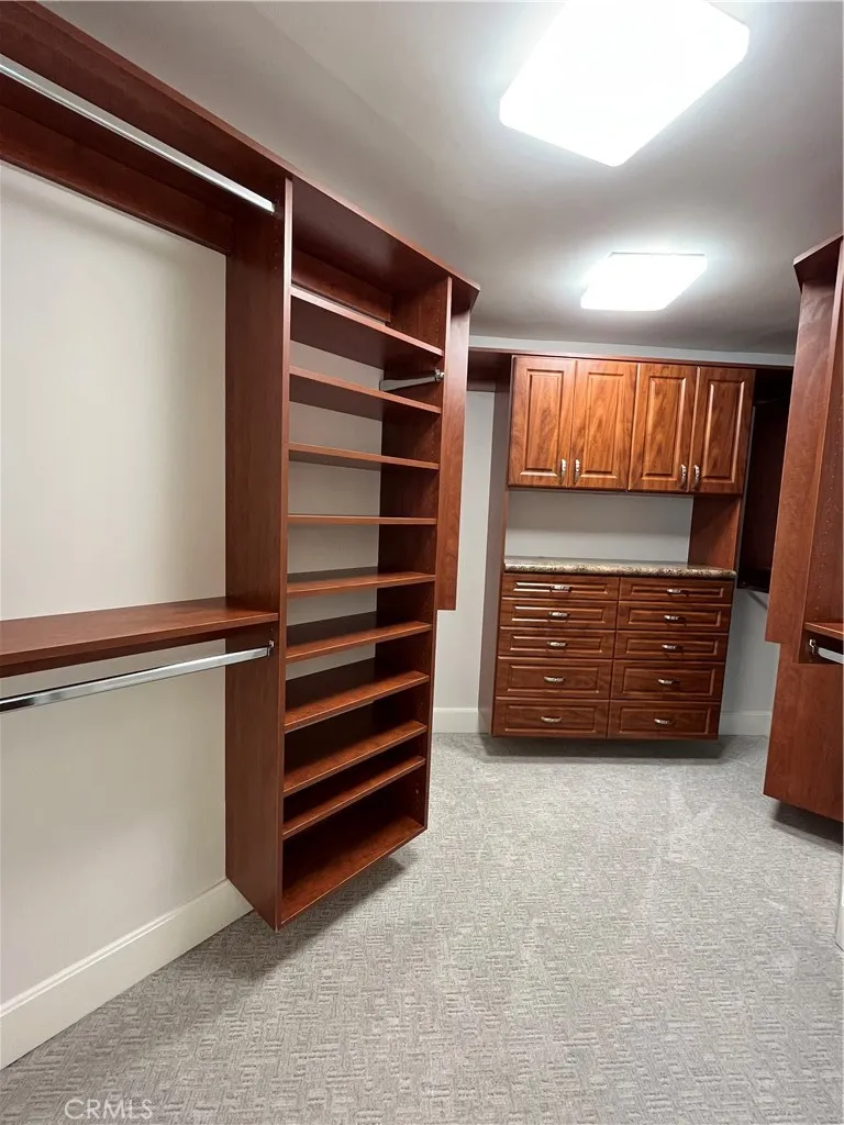 8087 Scholarship Irvine, CA 92612