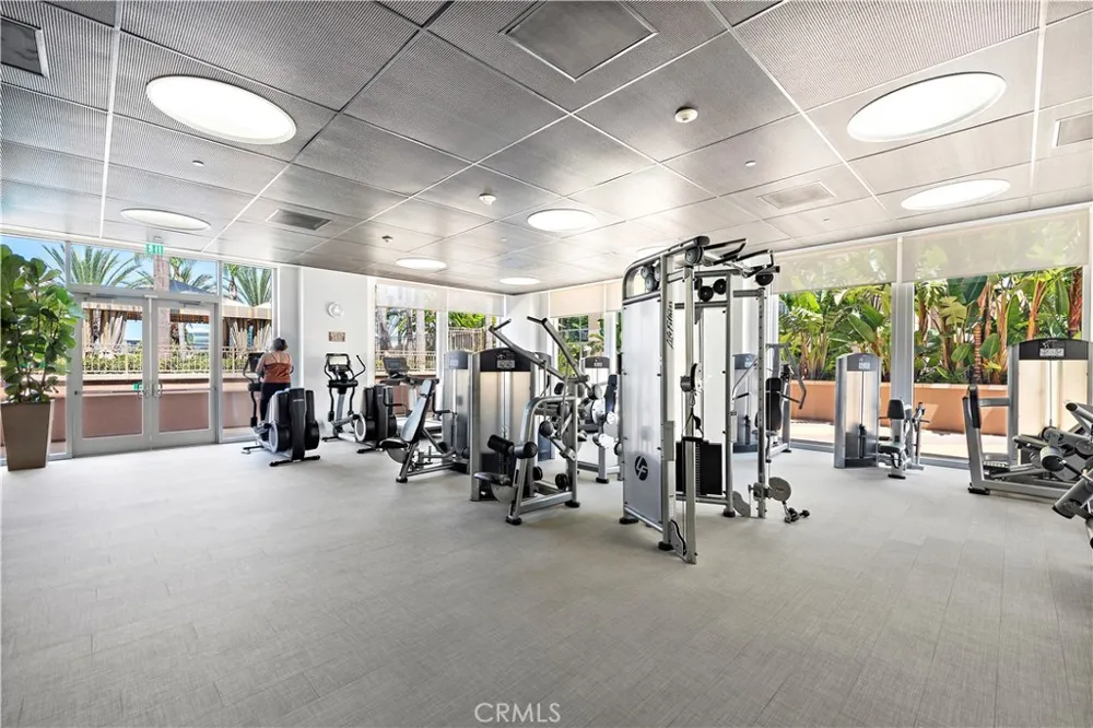 8087 Scholarship Irvine, CA 92612