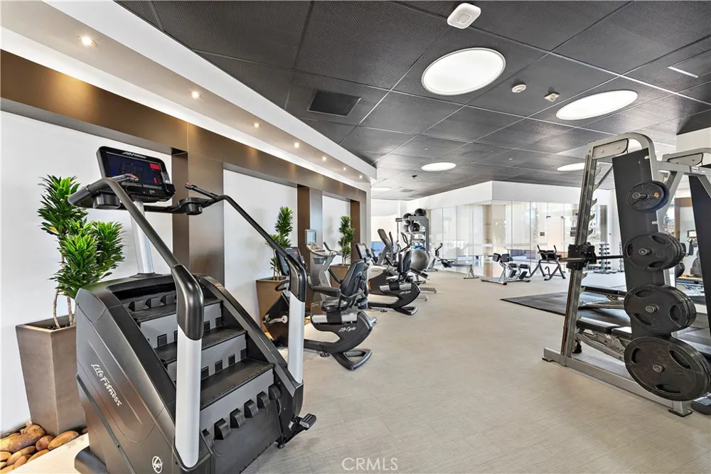 8087 Scholarship Irvine, CA 92612