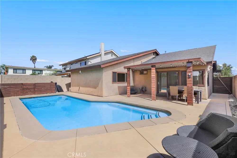 4672 Elben Drive La Palma, CA 90623