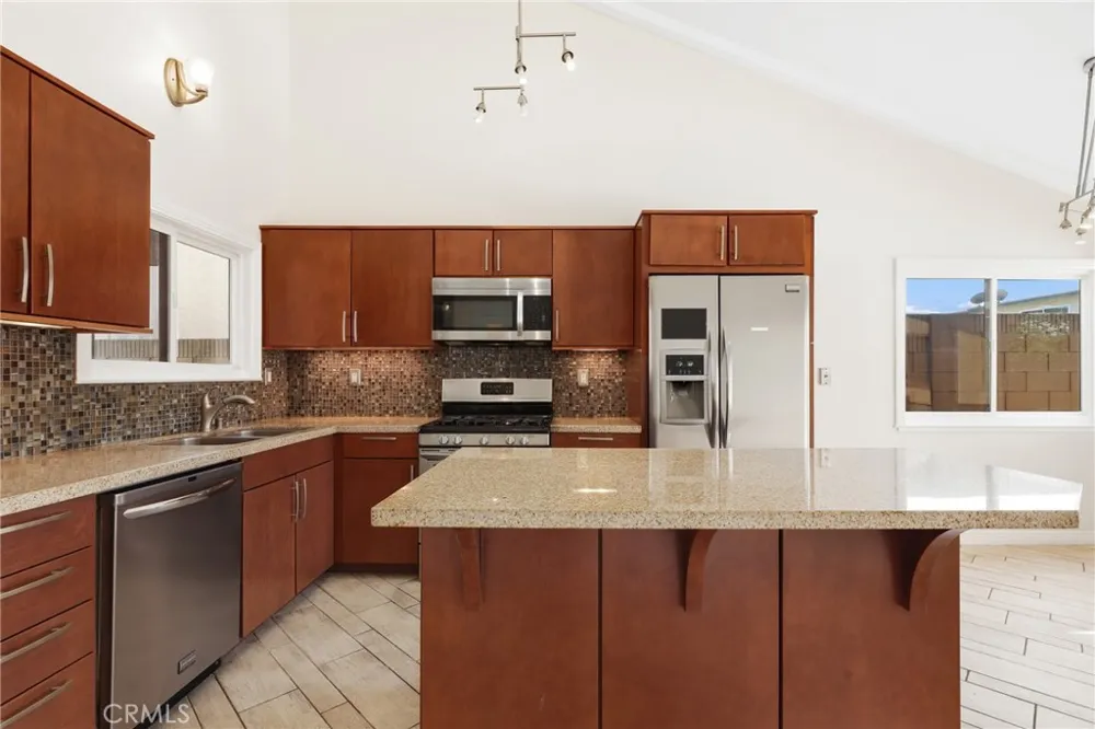 4672 Elben Drive La Palma, CA 90623