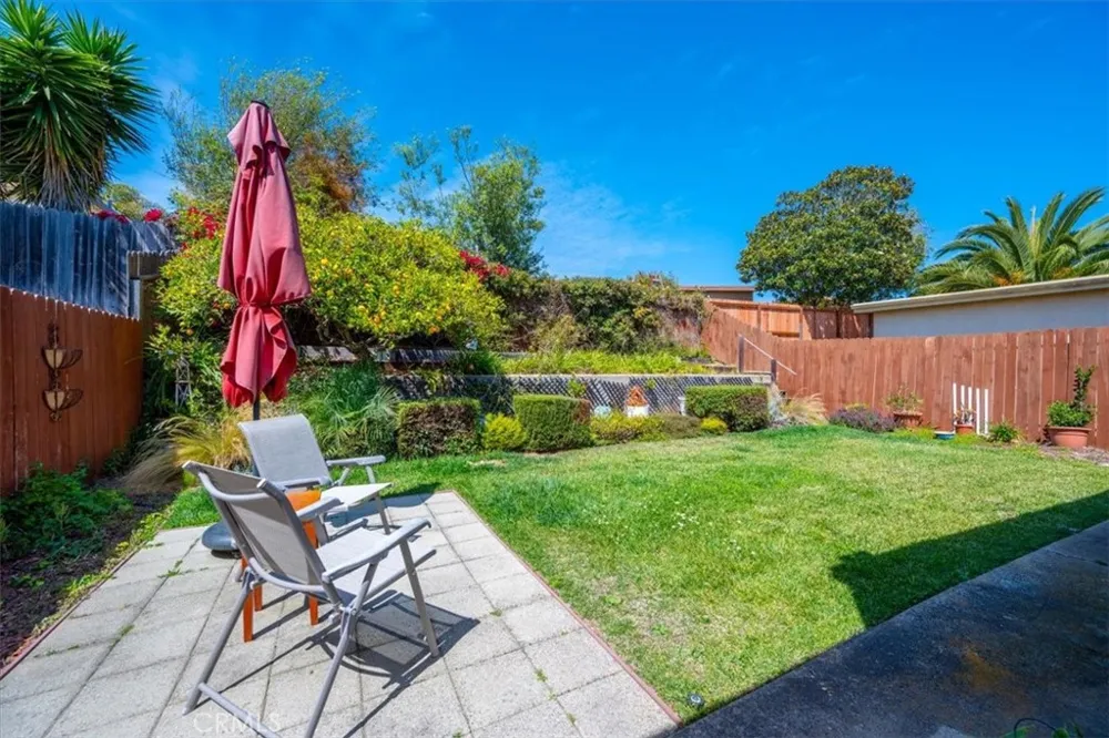 151 Jennifer Court Grover Beach, CA 93433