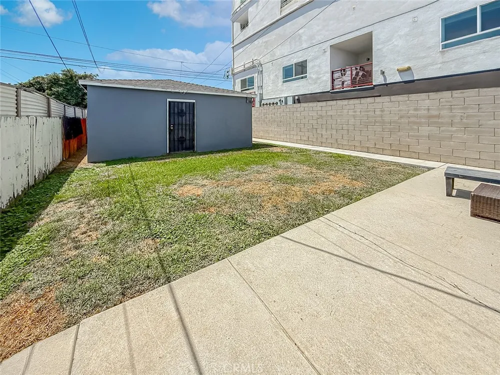 5459 Inglewood Culver City, CA 90230