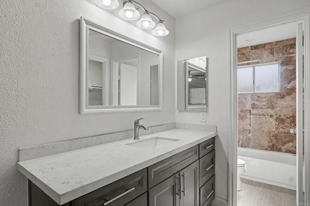 9733 Winter Gardens Boulevard #42 Lakeside, CA 92040