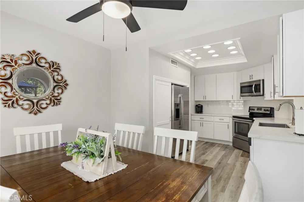 27841 Persimmon #44 Mission Viejo, CA 92691