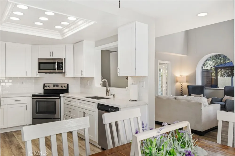 27841 Persimmon #44 Mission Viejo, CA 92691
