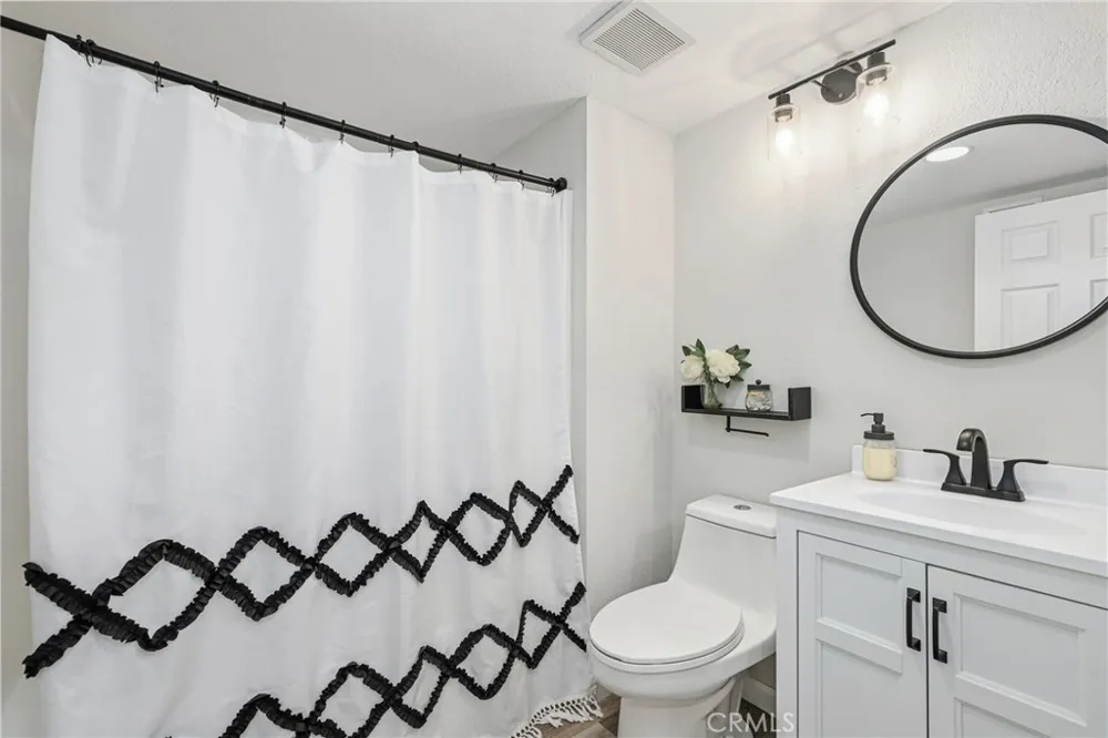 27841 Persimmon #44 Mission Viejo, CA 92691