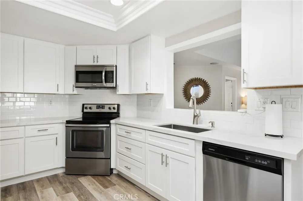 27841 Persimmon #44 Mission Viejo, CA 92691