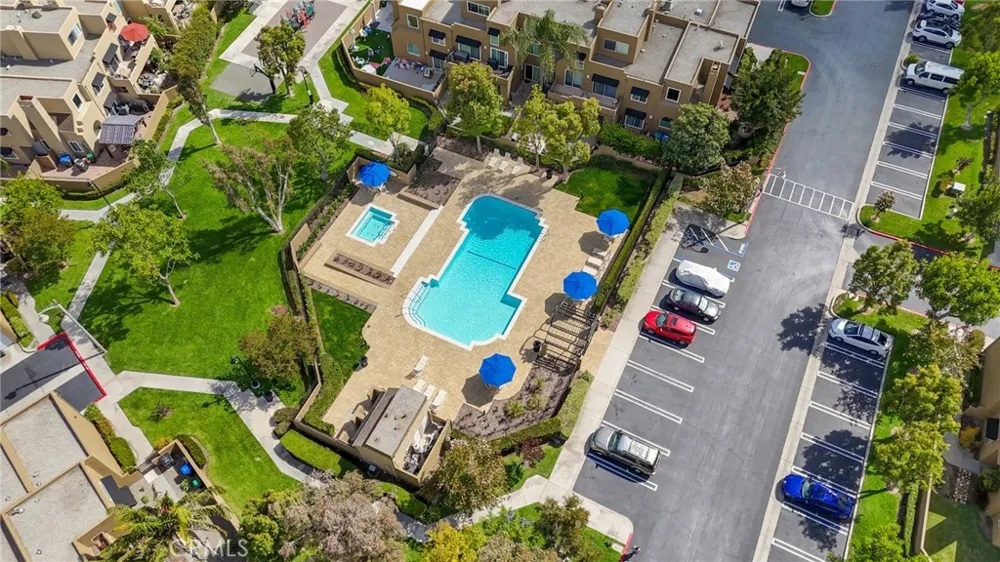 27841 Persimmon #44 Mission Viejo, CA 92691