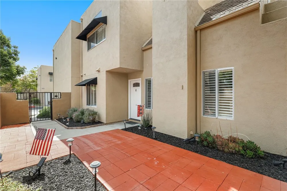 27841 Persimmon #44 Mission Viejo, CA 92691