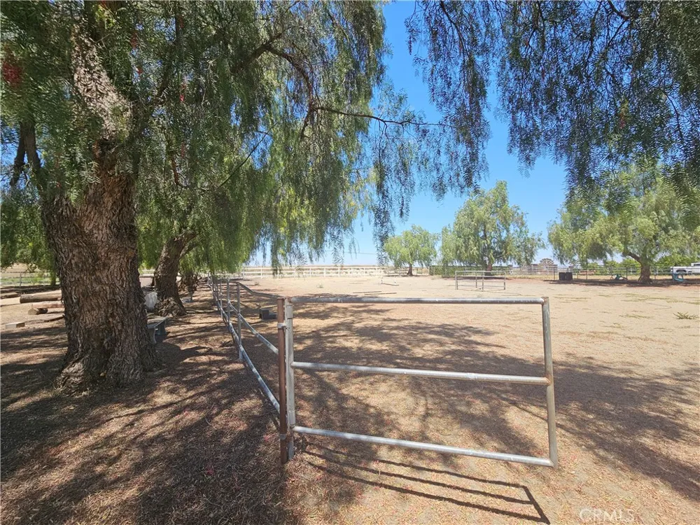 22530 Rolling Meadows Perris, CA 92570