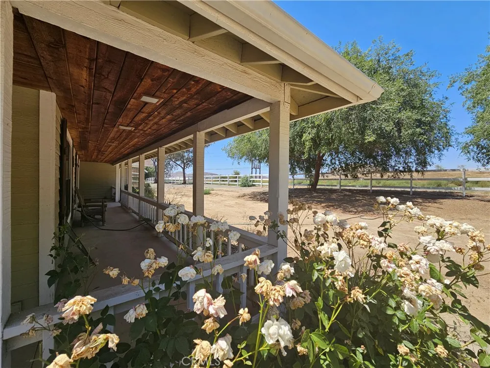 22530 Rolling Meadows Perris, CA 92570