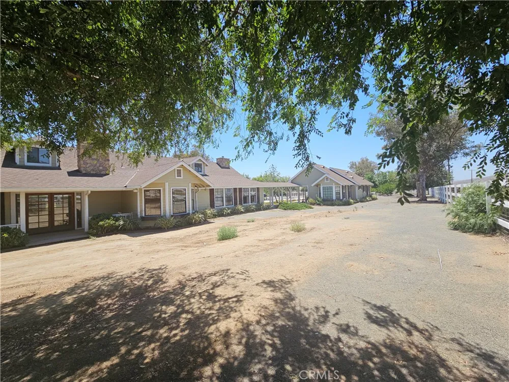 22530 Rolling Meadows Perris, CA 92570