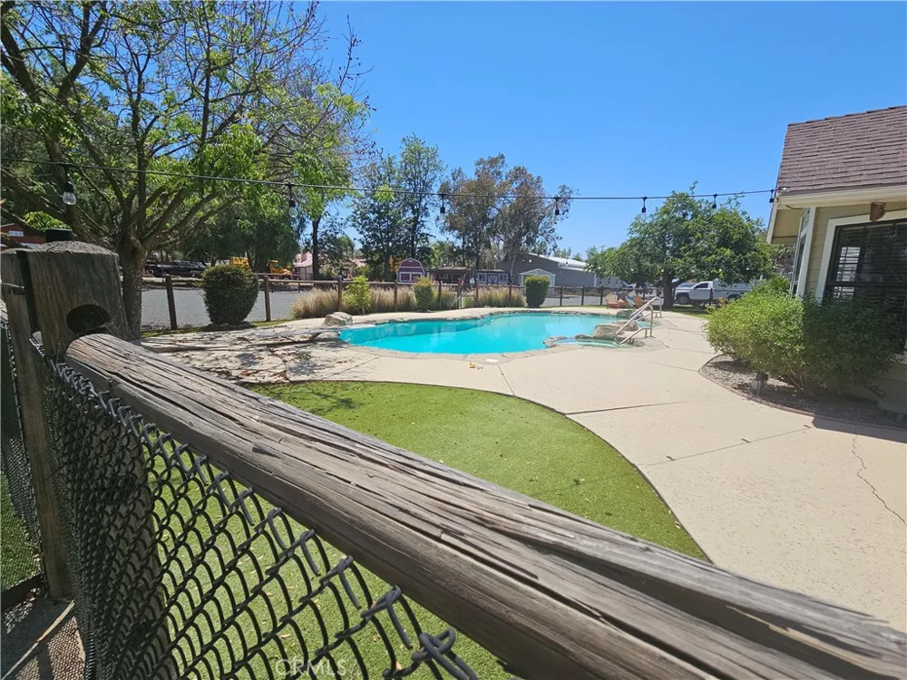 22530 Rolling Meadows Perris, CA 92570