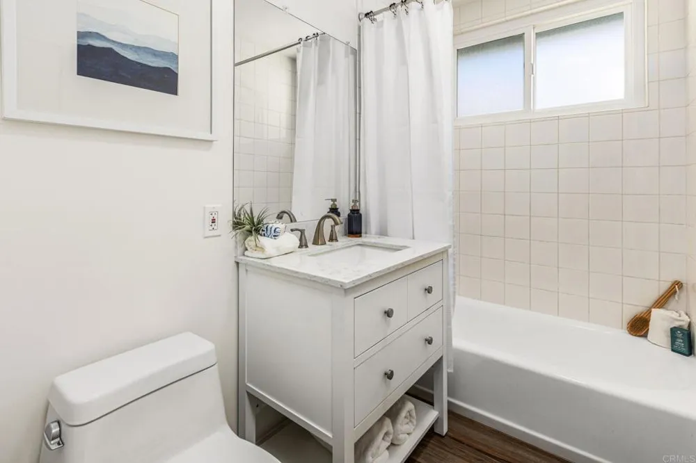 2423 Newcastle Avenue Cardiff by the Sea, CA 92007
