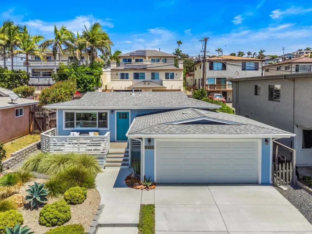 2423 Newcastle Avenue Cardiff by the Sea, CA 92007