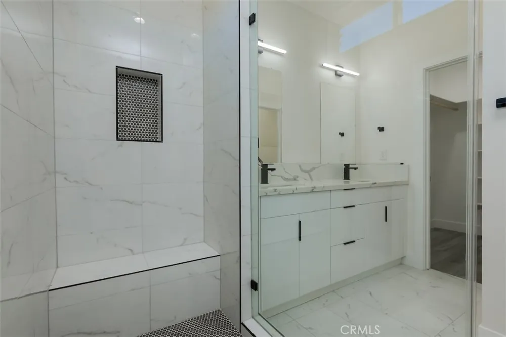 5682 Newman Paradise, CA 95969