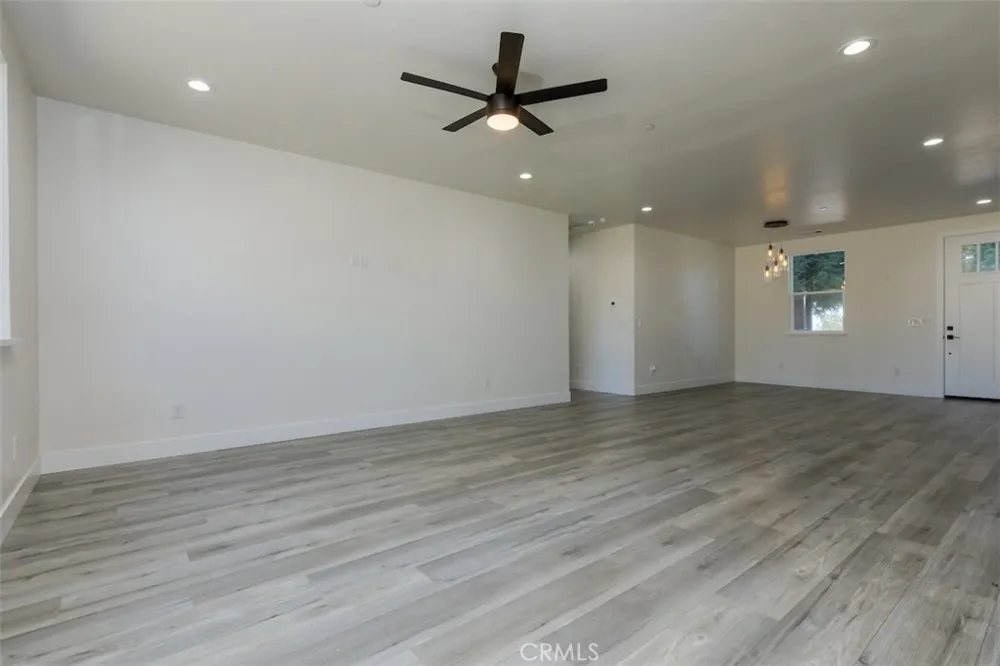 5682 Newman Paradise, CA 95969