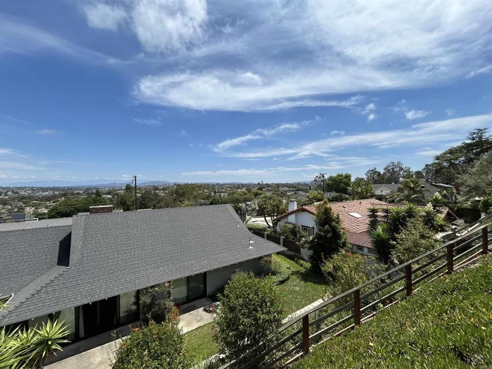 3495 Ridgecrest Dr. Carlsbad, CA 92008