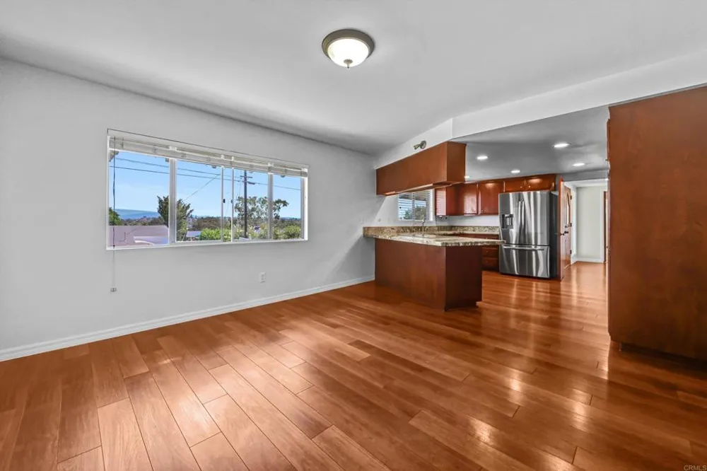 3495 Ridgecrest Dr. Carlsbad, CA 92008