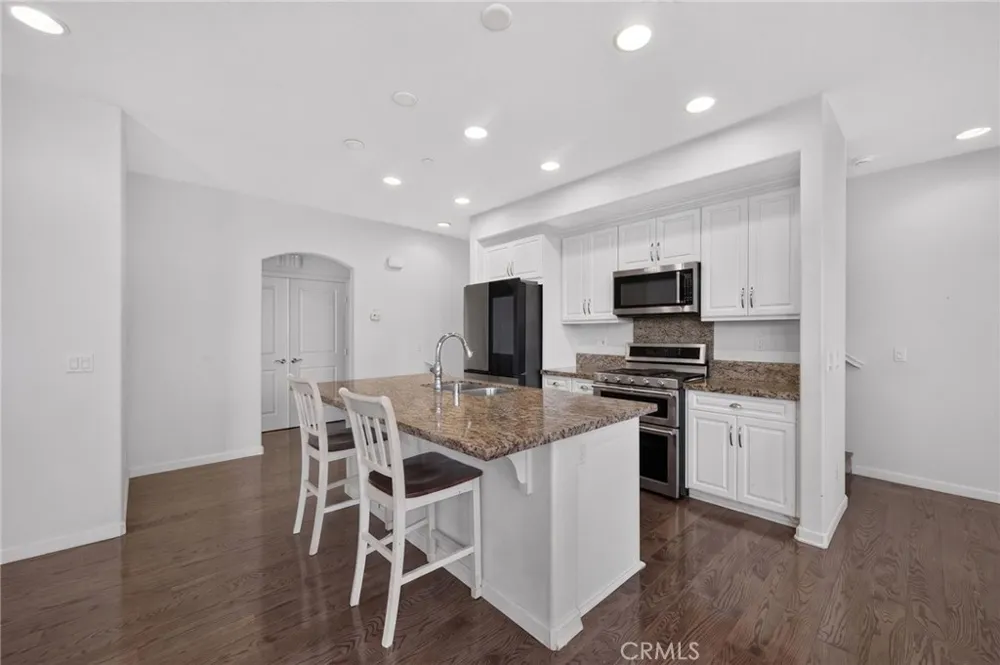 31865 Calle Luz Temecula, CA 92592